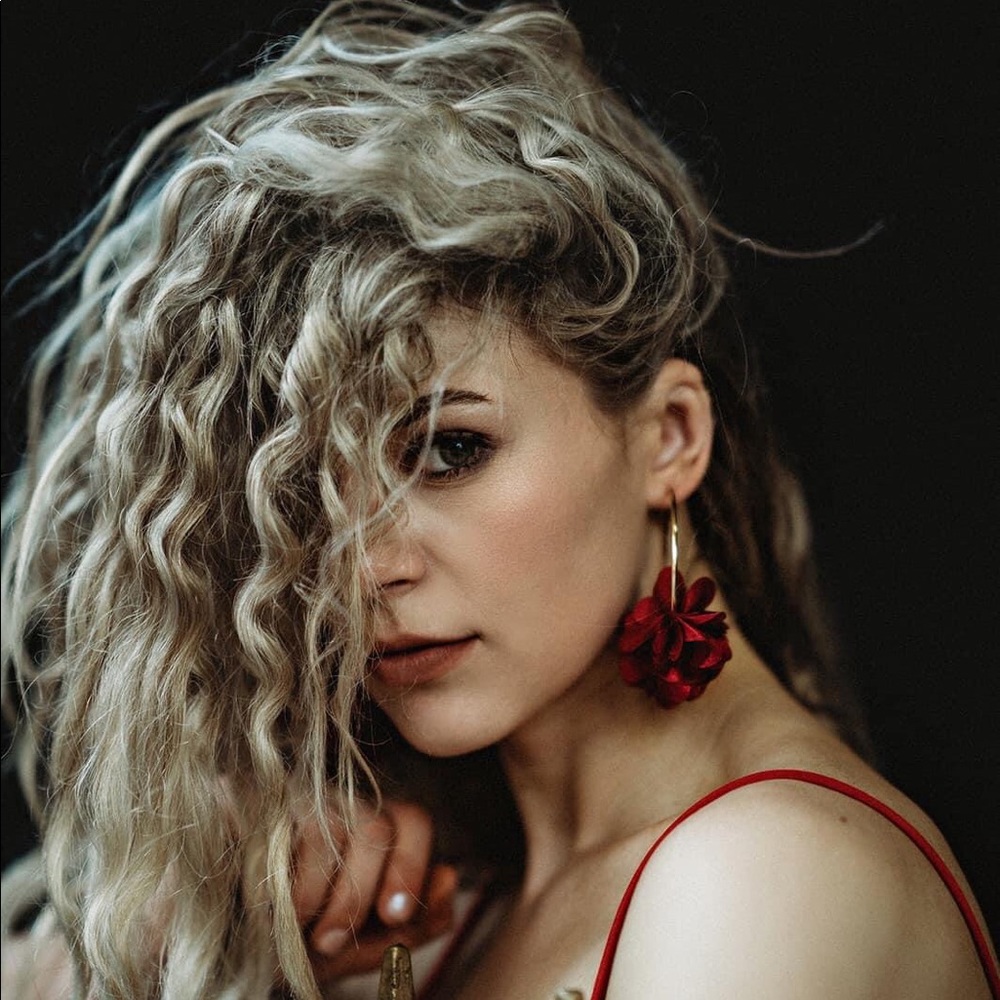 Meet your Posher, Kelsie